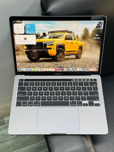 MACBOOK PRO 2020 WITH 13'' DISPLAY