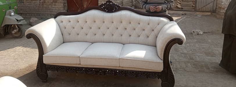 5 seater sofa set Chaneoti Sofa