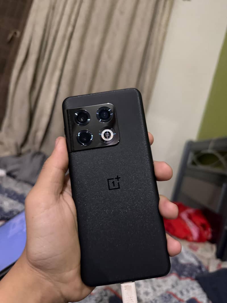 OnePlus 10pro 1