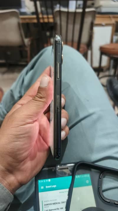 Iphone 11 pro Official PTA approved