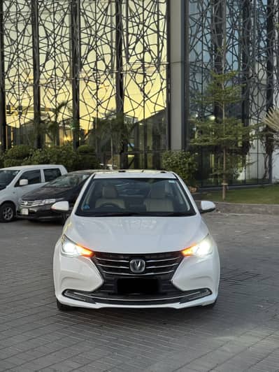 CHANGAN ALSVIN LUMIERE 2021