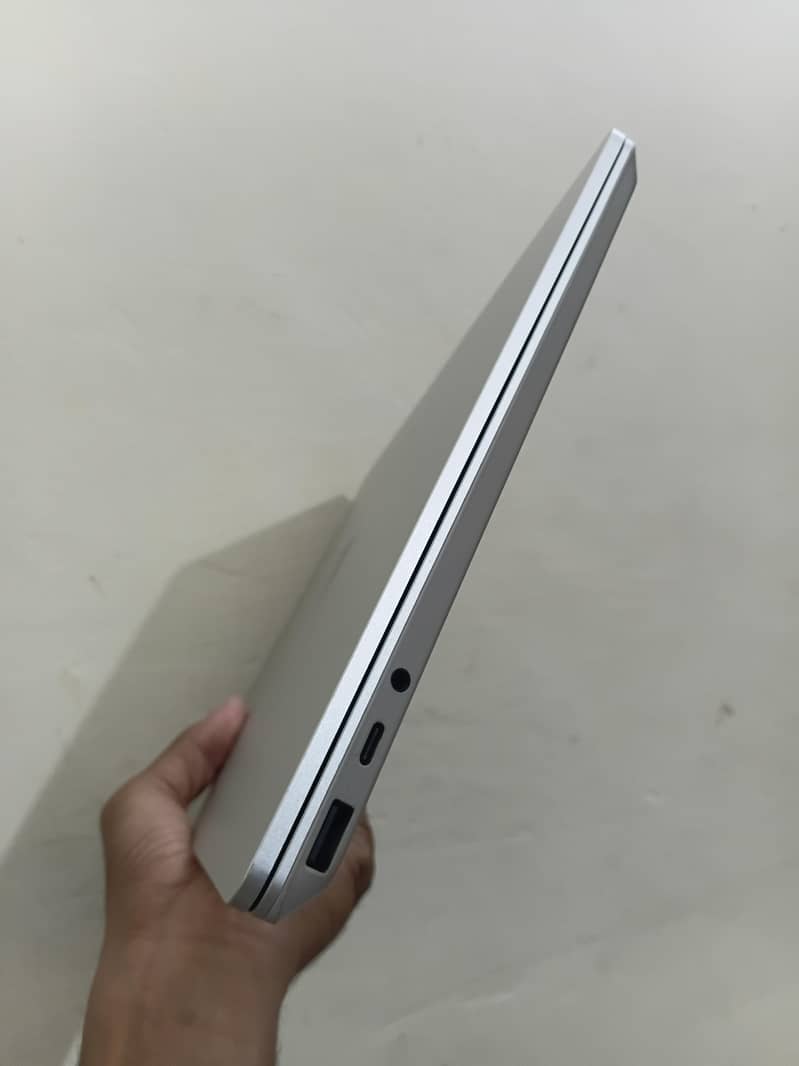 Microsoft Surface Go 8