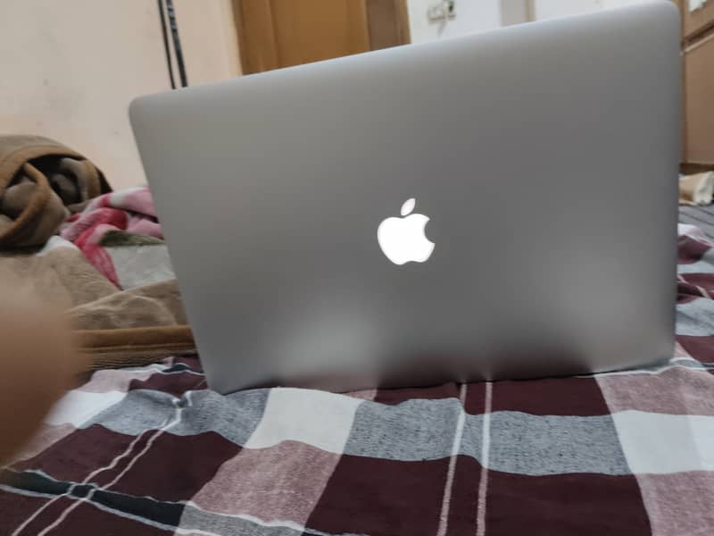 Macbook pro 2