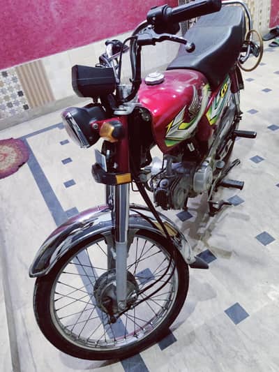 Honda CD 70 lush condition