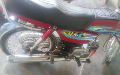 engion10/10 condition 9/10  tyre 8/10