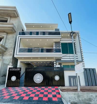 6 Marla Stylish Brand New 2.5 Storey House Owner Build Solid Construction