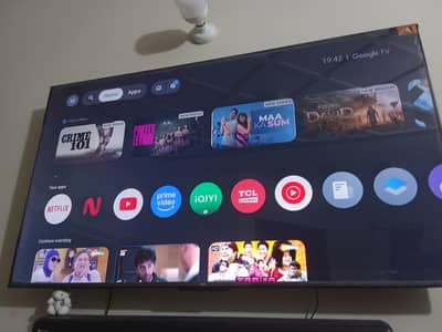 QLED smart tv TCL new