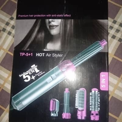 Hair styler slight used for sale condition new