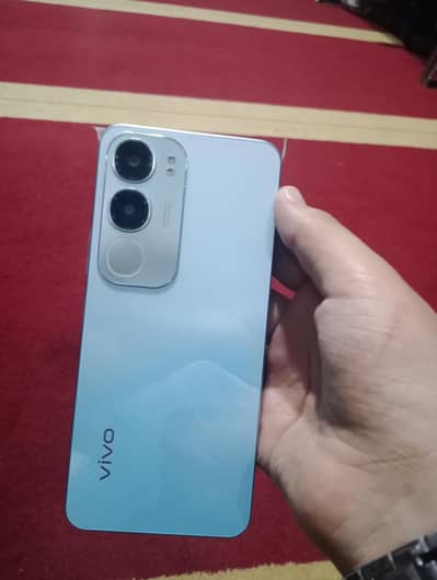 Vivo Smartphone – Almost New