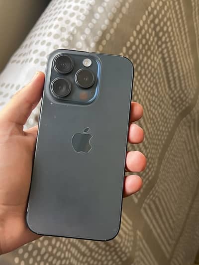 Iphone 15 pro (blue)