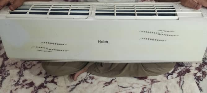 1.5 ton heier indoor and sabro outdoor for sell