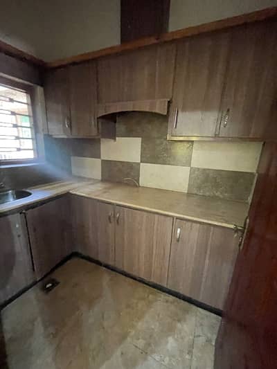 Saprit upper Poction full house available for rent in Afsha colony near askari 11 Rwp