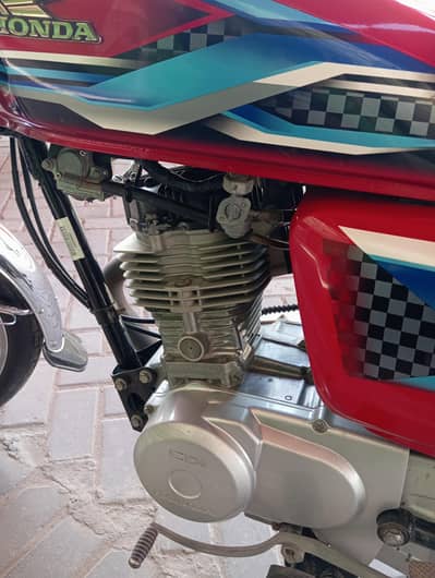 neat and clean condition ha 25 model jasi totally jeniun ha 22 model h