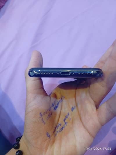 iPhone X pta approved