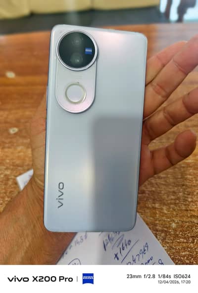 vivo v50 complete box total original