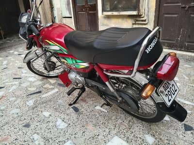 Honda 70 Bike