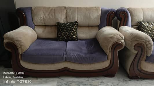 sofa set 3 seter 2 seter 2 seter Good condition