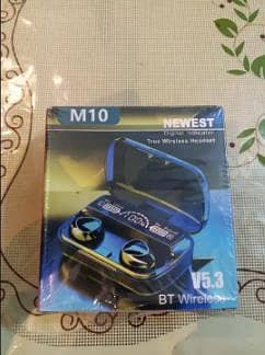 m10 earbuds 1