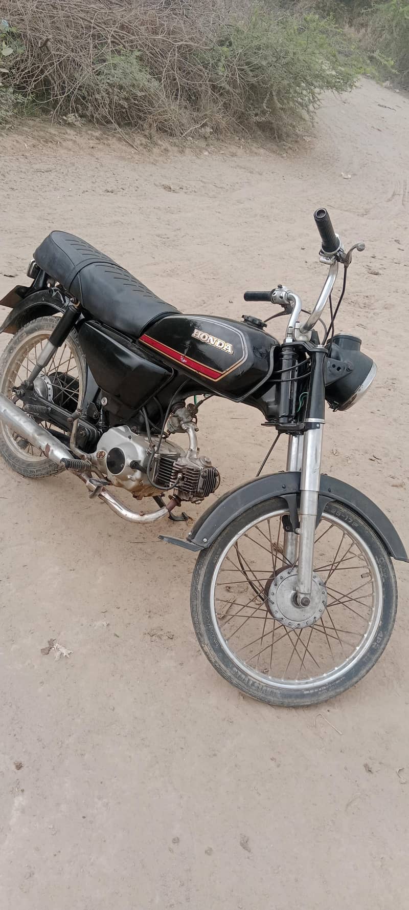 ہونڈا سی ڈی 70 اوکے کنڈیشن جینون پینٹ کے ساتھ 2