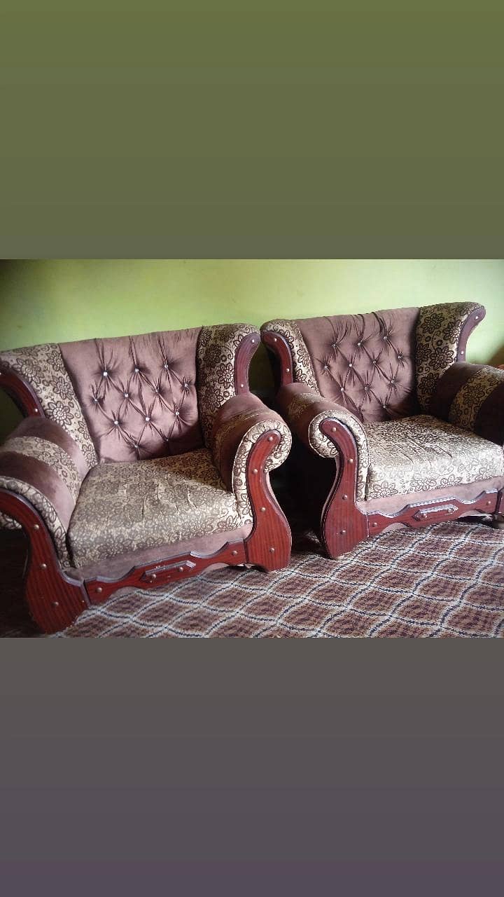 Sofa Set 0