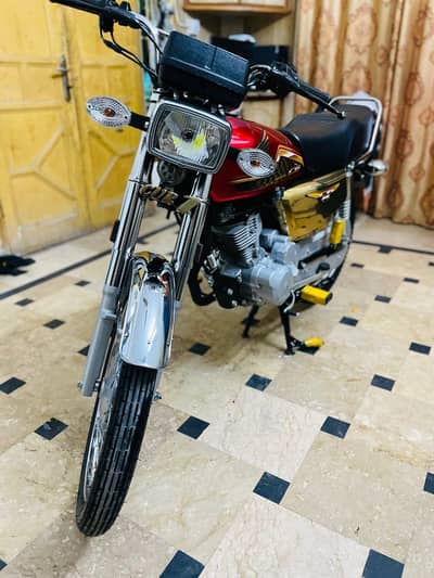 Honda 125 self start