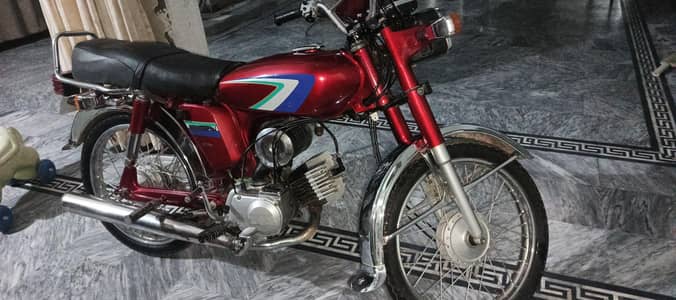 restored with original spare parts.