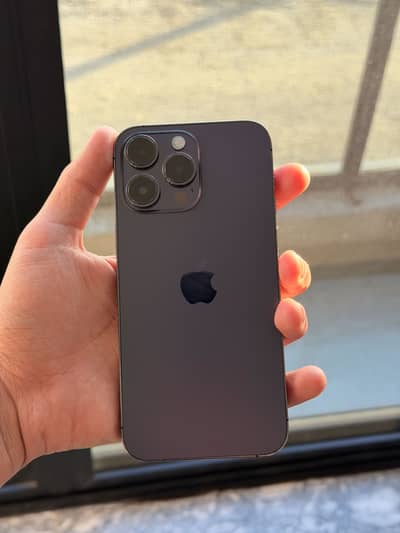 Iphone 14 pro max in 10/10 condition Non pta