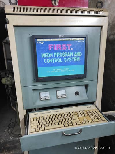 High Speed CNC WireCut Machine