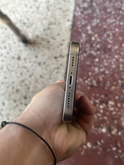 iPhone XR pta approved