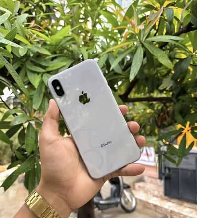 I phone x 10 by 10 condition