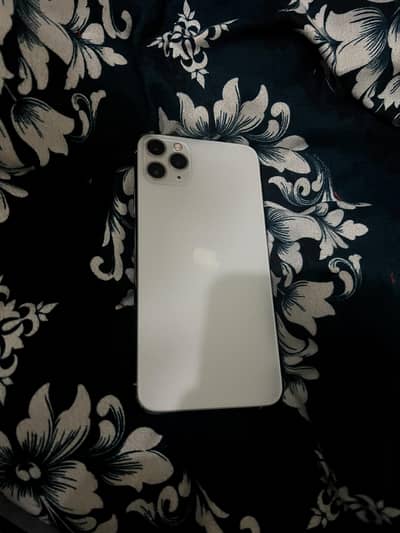 iphone 11 pro max  factory unlocked