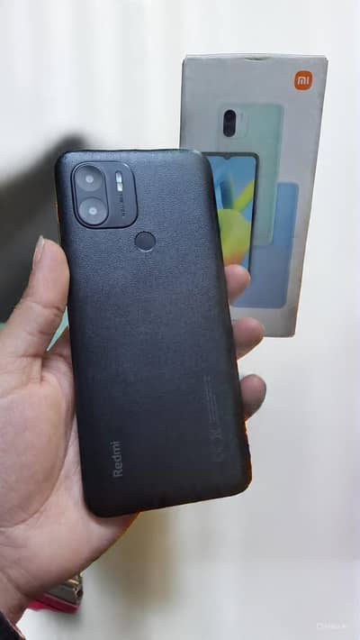 REDMI A1 PLUS 32GB  DUAL SIM PTA APPROVED 03265058898