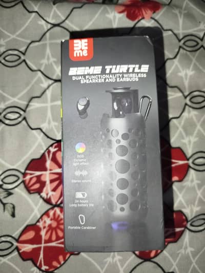 Bluetooth speaker with earbuds