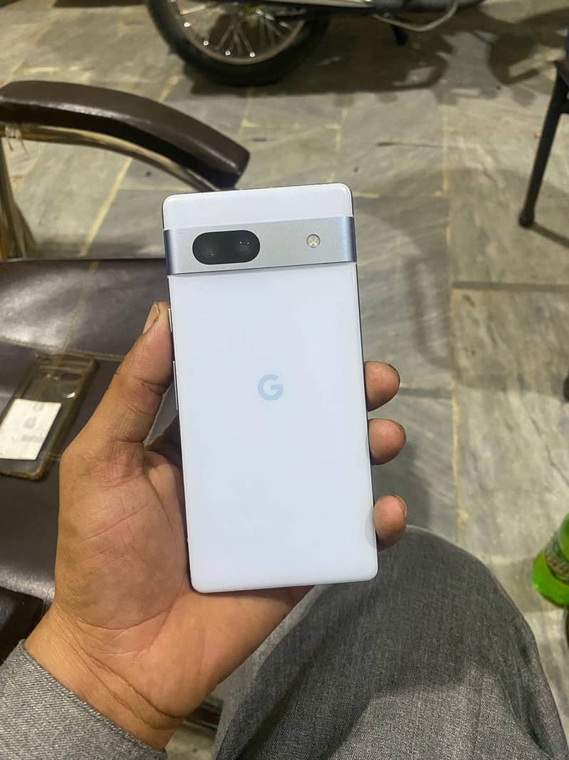 Google pixel7a 1