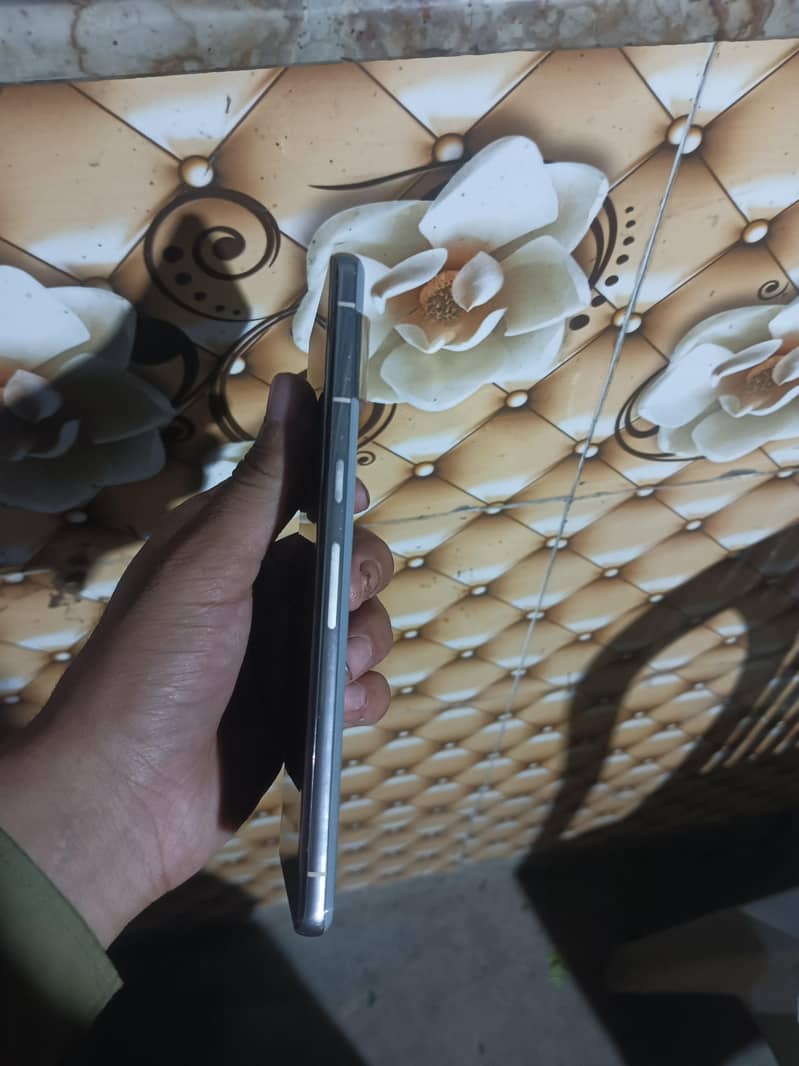 Google Pixel 7 Pro READ DESCRIPTION 4