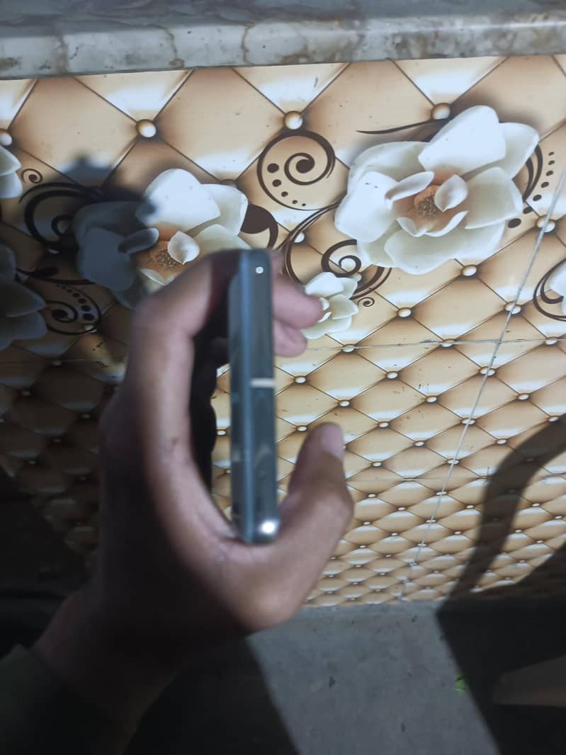 Google Pixel 7 Pro READ DESCRIPTION 8