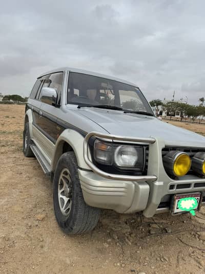 Mitsubishi Pajero 1994