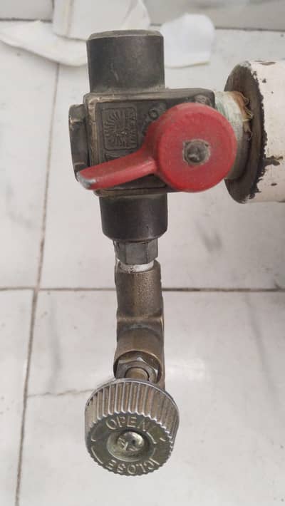 slender ok hai w8 39  gas 23 kilo ajati hai