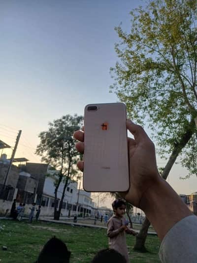 Iphone 8 plus 128 Gb Storage