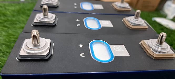 Lithium LiFePO4 battery cell 100ah