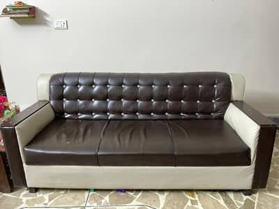 Sofa set condition 10/09