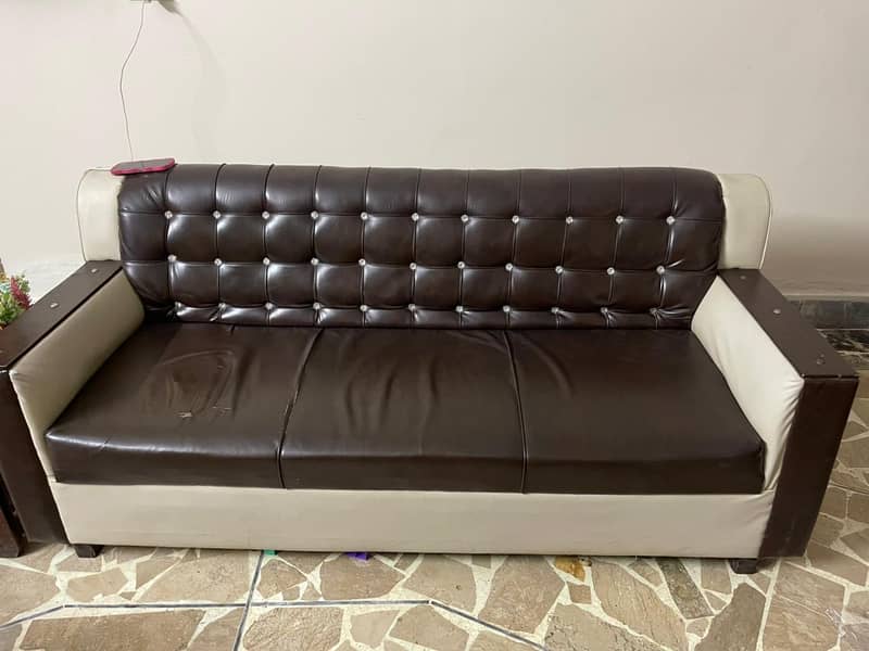 Sofa set condition 10/09 1