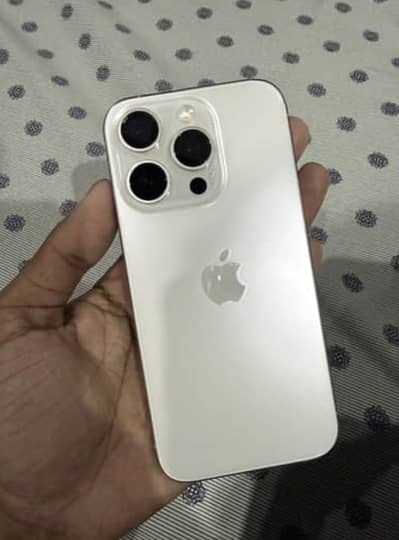 Apple iPhone 15 Pro