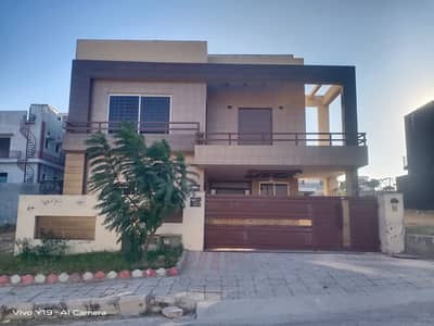 10 Marla Double Storey 5 Bed Room House For Rent Bahria Town Rawalpindi Phase 8