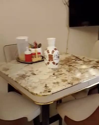 Dinner table 4 person