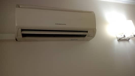 mustubshi 1.5 ton mr slim ac original condition with original gas