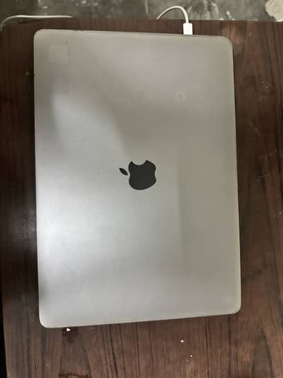 MacBook Pro M1/ 8/256GB/ Original box + Charger