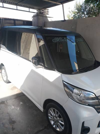 Nissan dayz highway star roox 2015 model S- hybrid