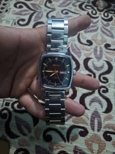 seiko  watch 03249510514 whatsap number