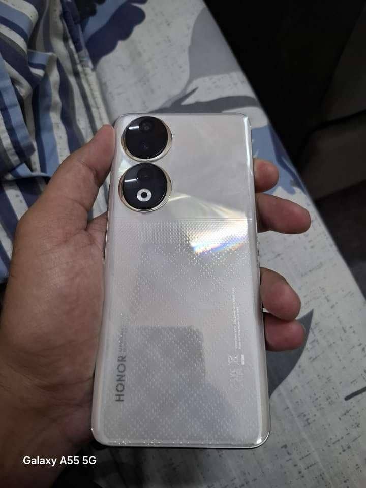 Honor 90 0
